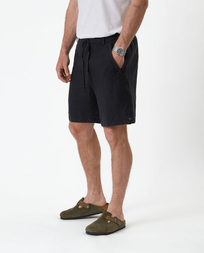 The Holiday Linen Short