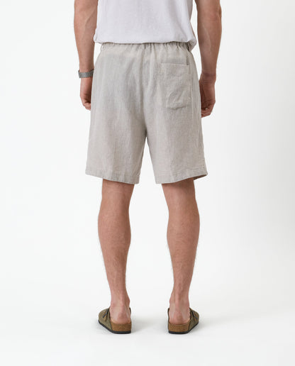 The Holiday Linen Short
