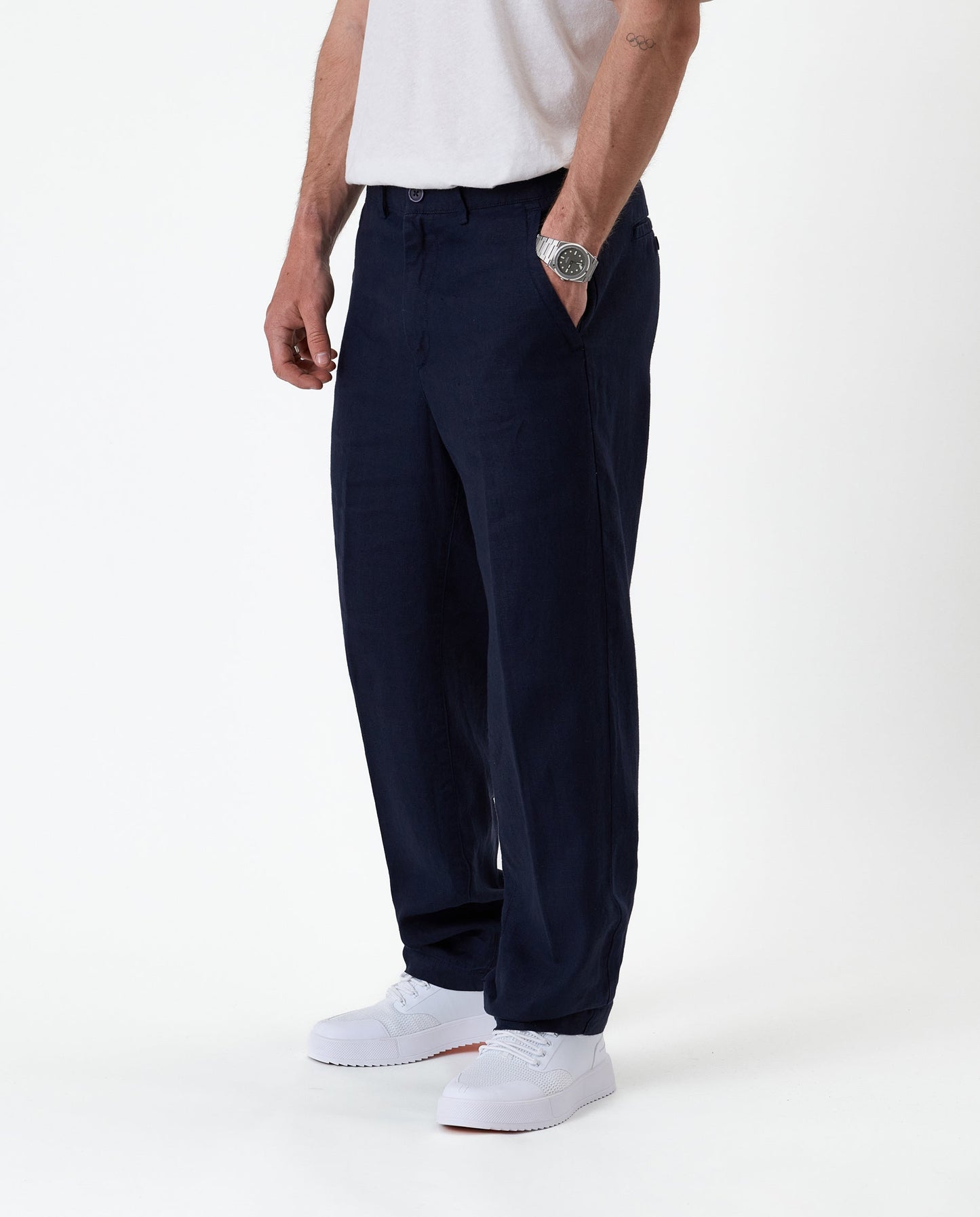 The Daily Linen Pant